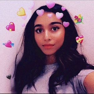 Meet your Posher, Mia